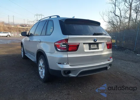 2013 BMW X5 xDrive35I/xDrive35I Premium/xDrive35I Sport Activity from USA, damaged, VIN 5UXZV4C53D0B02729